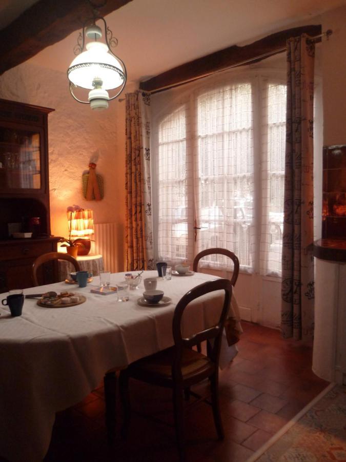 La Maison Du Marquis De 蒙塔劳科斯 外观 照片