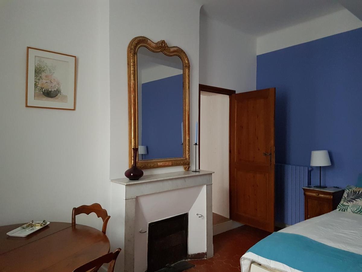 La Maison Du Marquis De 蒙塔劳科斯 外观 照片